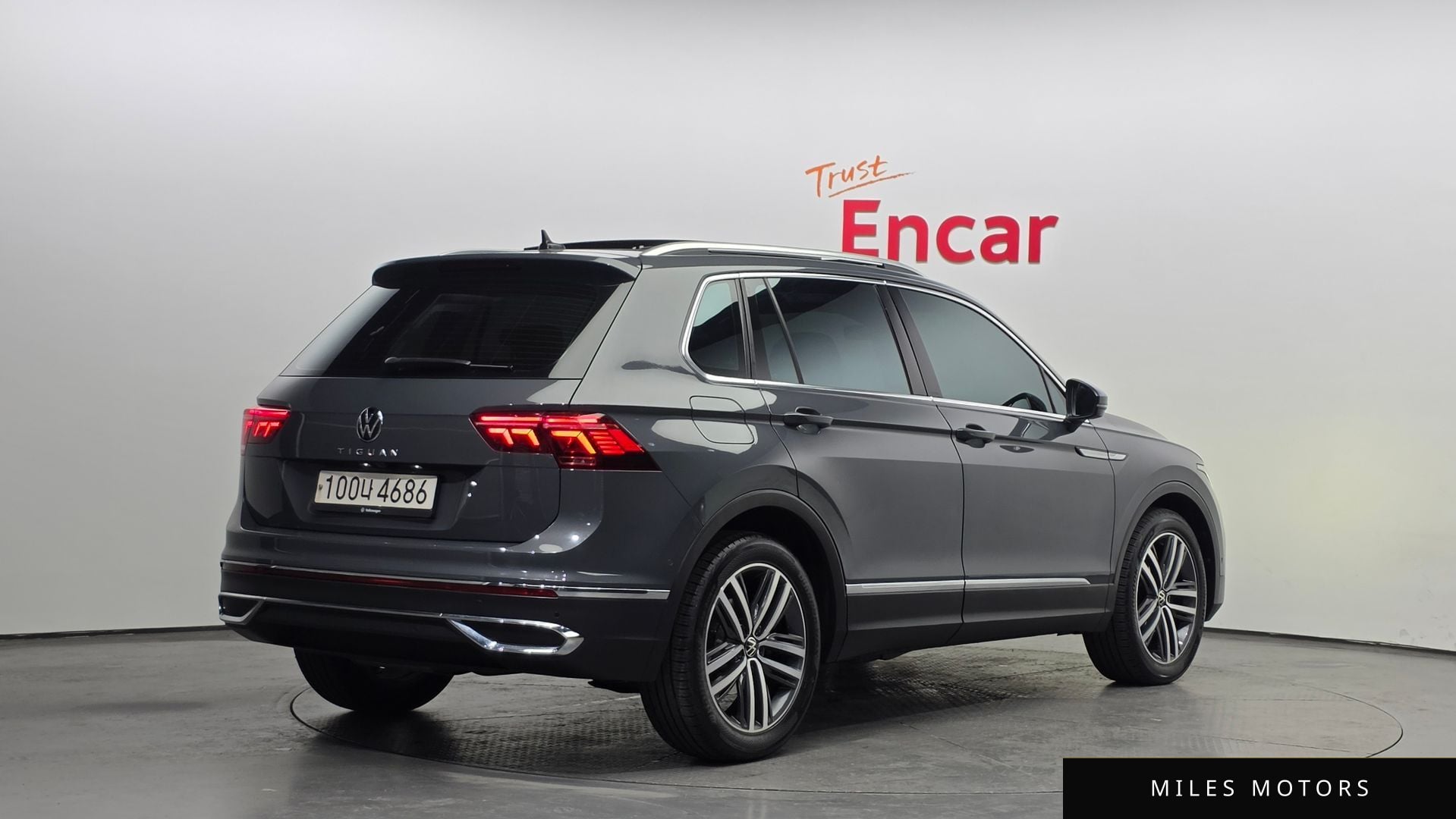 Volkswagen Tiguan 2021 — миниатюра 2