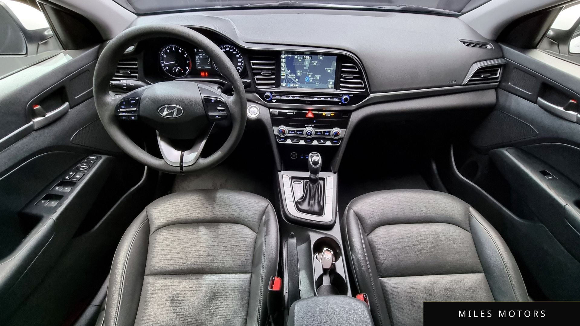 Hyundai AVANTE 2019 — миниатюра 7