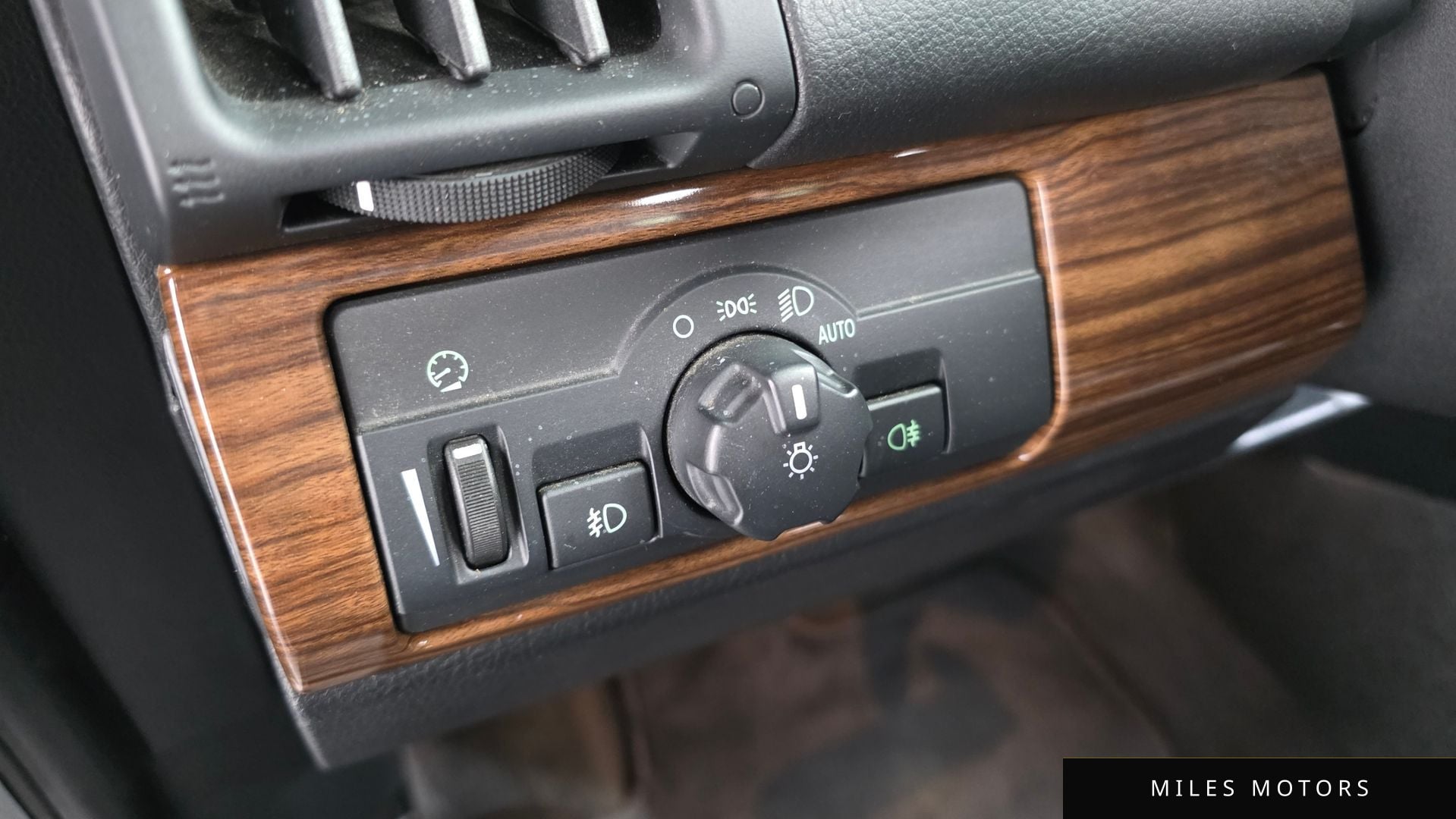 Land Rover Freelander 2010 — миниатюра 14