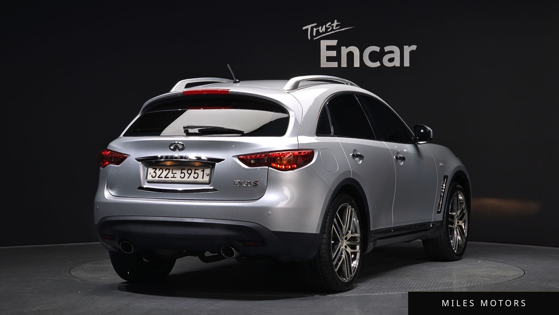 Infiniti FX50 2010 — миниатюра 2