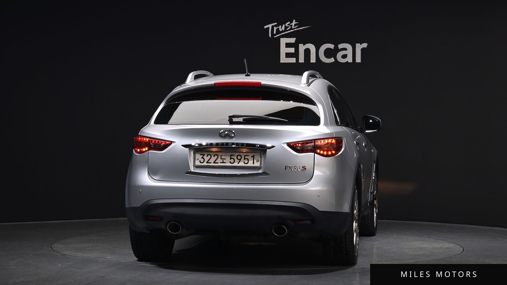 Infiniti FX50 2010 — миниатюра 4