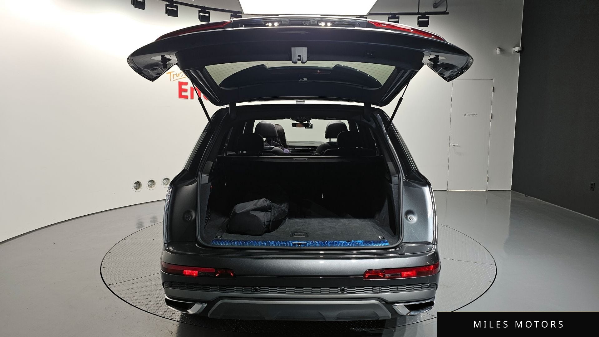 Audi Q7 (4M) 2021 — миниатюра 20