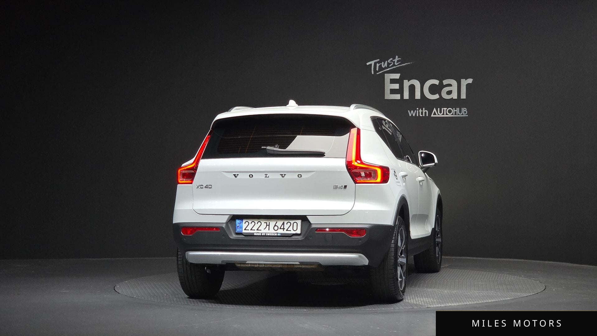 Volvo XC40 2023 — миниатюра 4