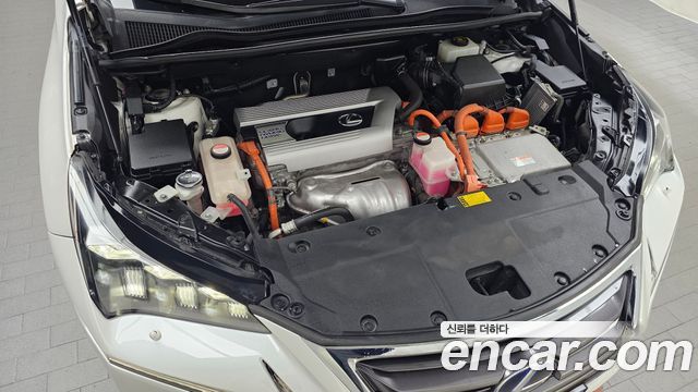 Лексус NX300h 2015 — миниатюра 6