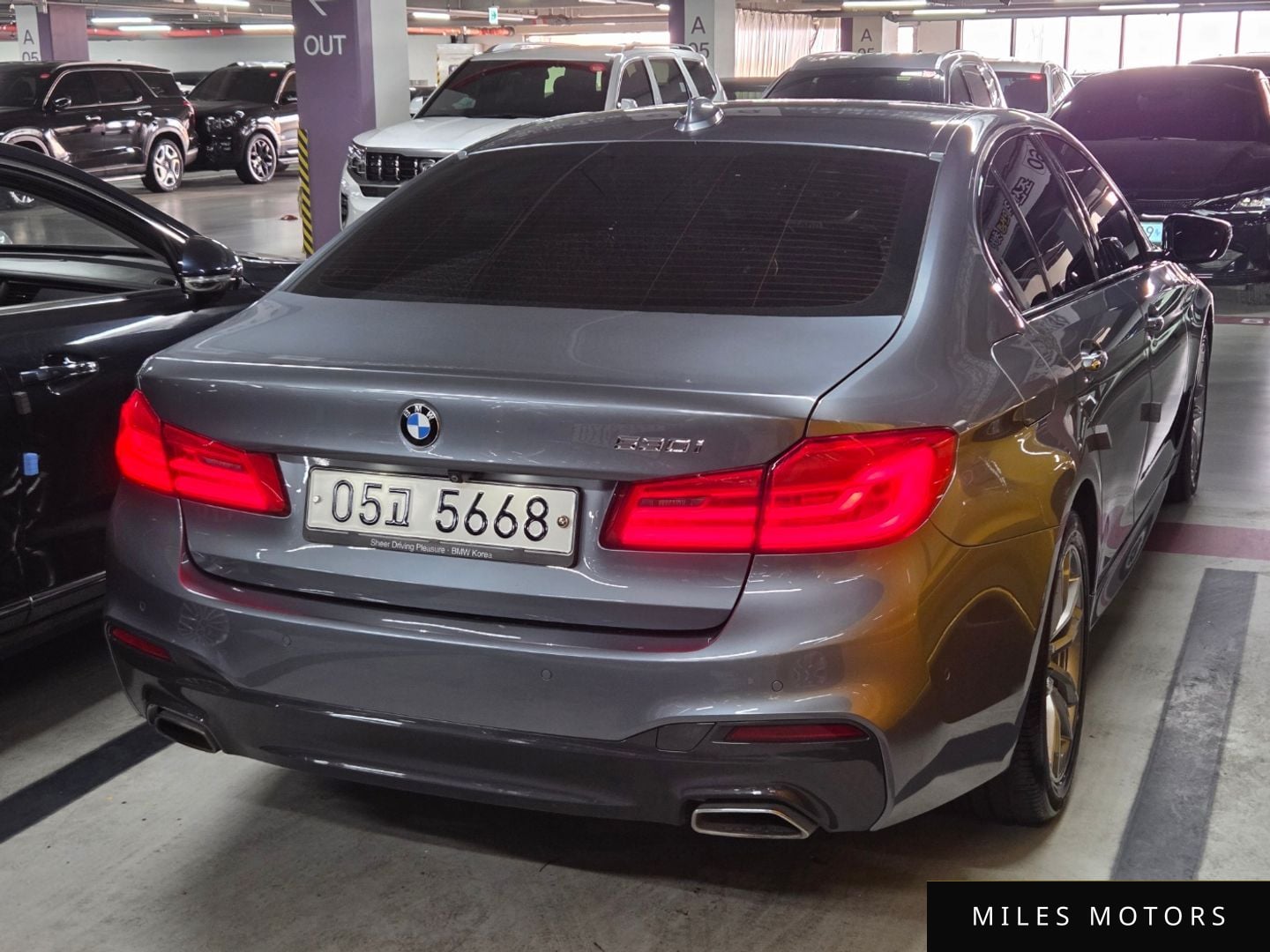 BMW 5시리즈 (G30) 2017 — миниатюра 4
