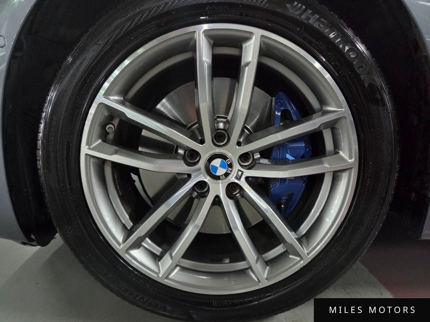 BMW 5시리즈 (G30) 2017 — миниатюра 8