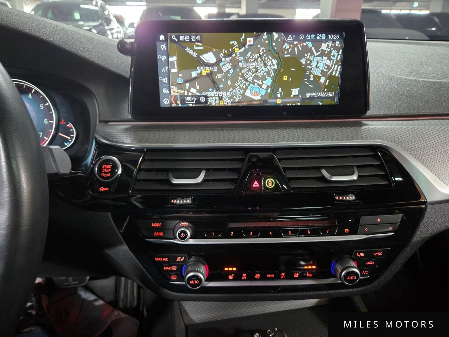 BMW 5시리즈 (G30) 2017 — миниатюра 13