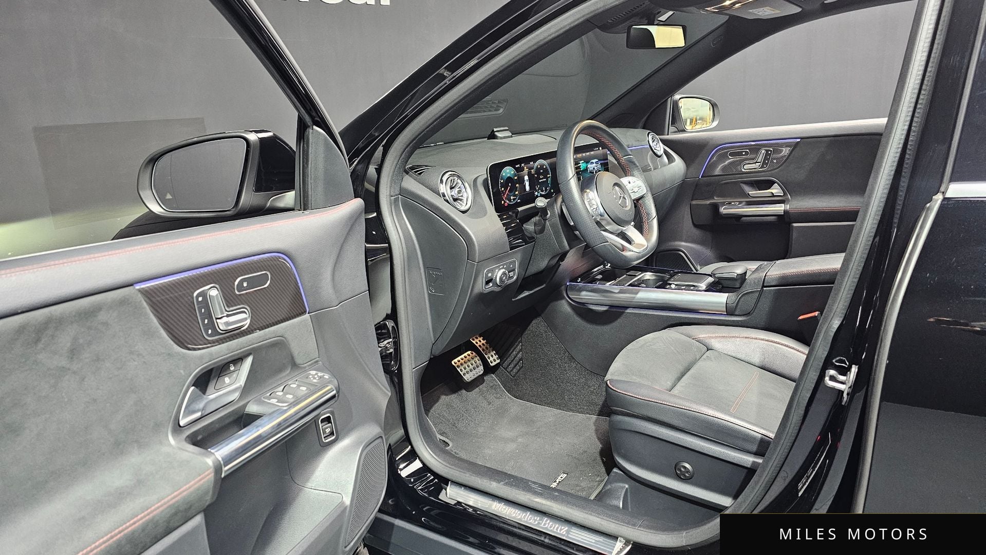 Mercedes-Benz GLA-Class H247 2020 — миниатюра 10