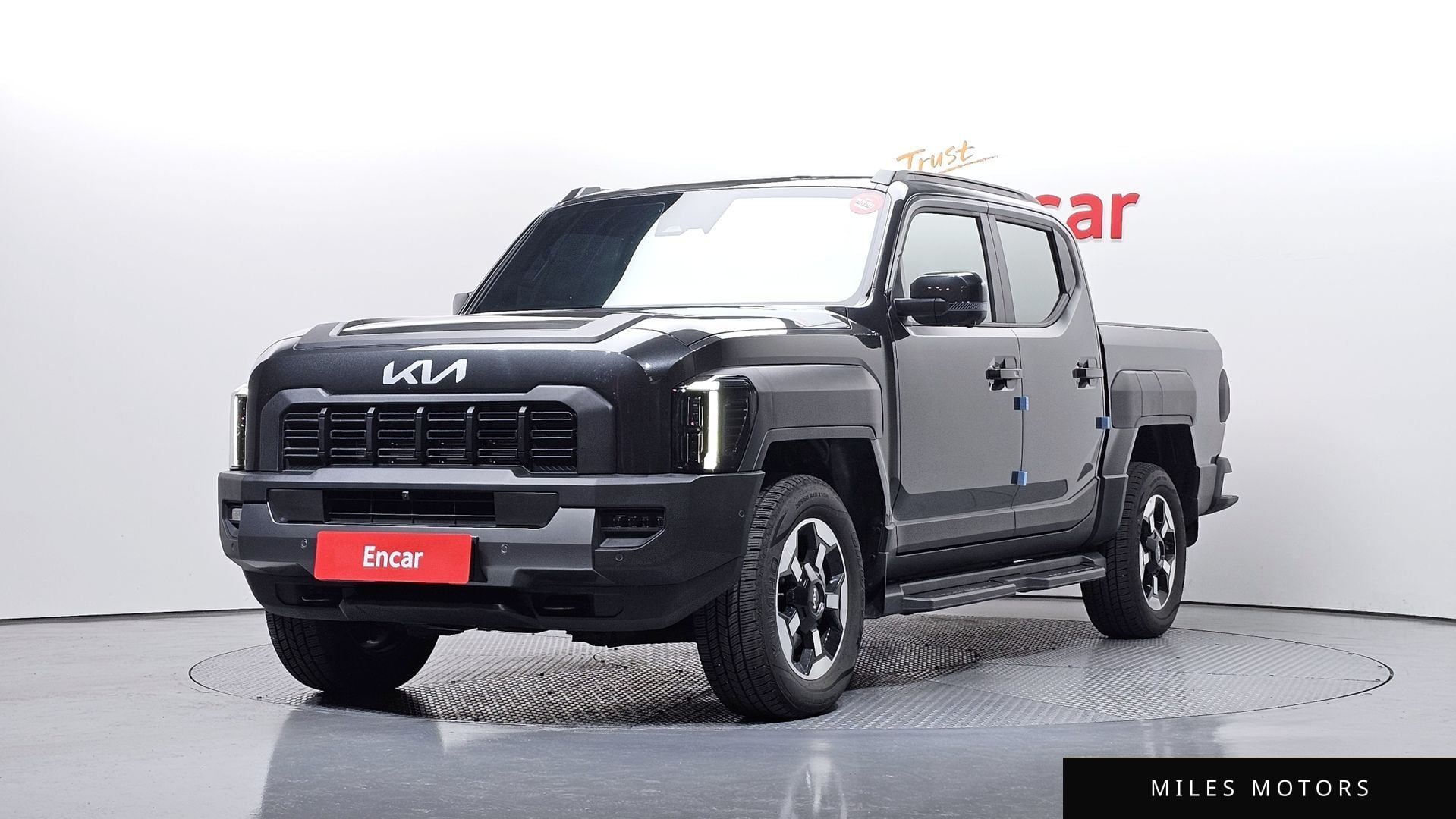 Kia Tasman 2026 — фото 1 из 12