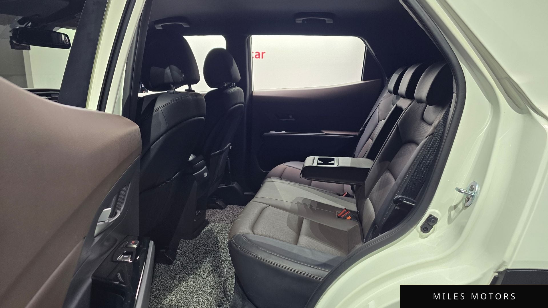 KG Mobility Beautiful Korando 2021 — миниатюра 12
