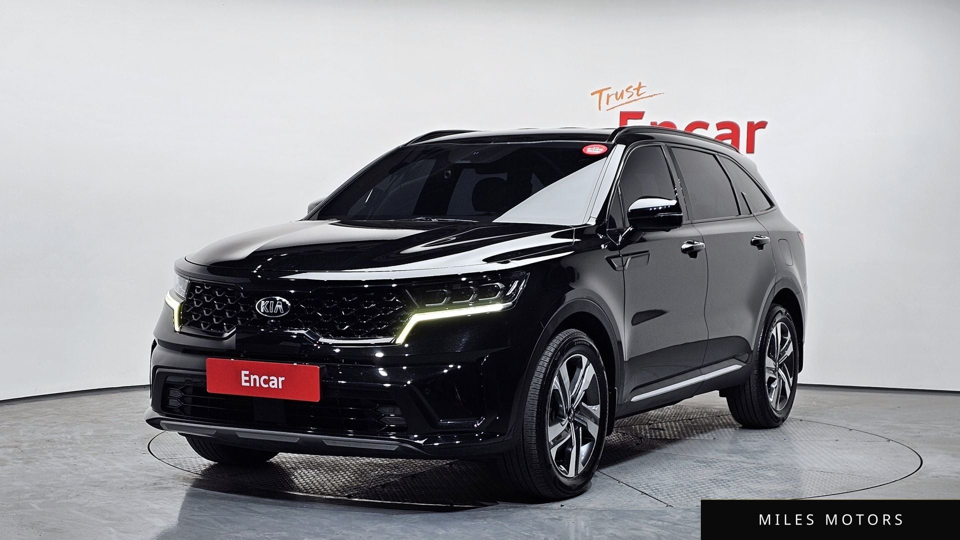 Kia Sorento 2021 — фото 1 из 12