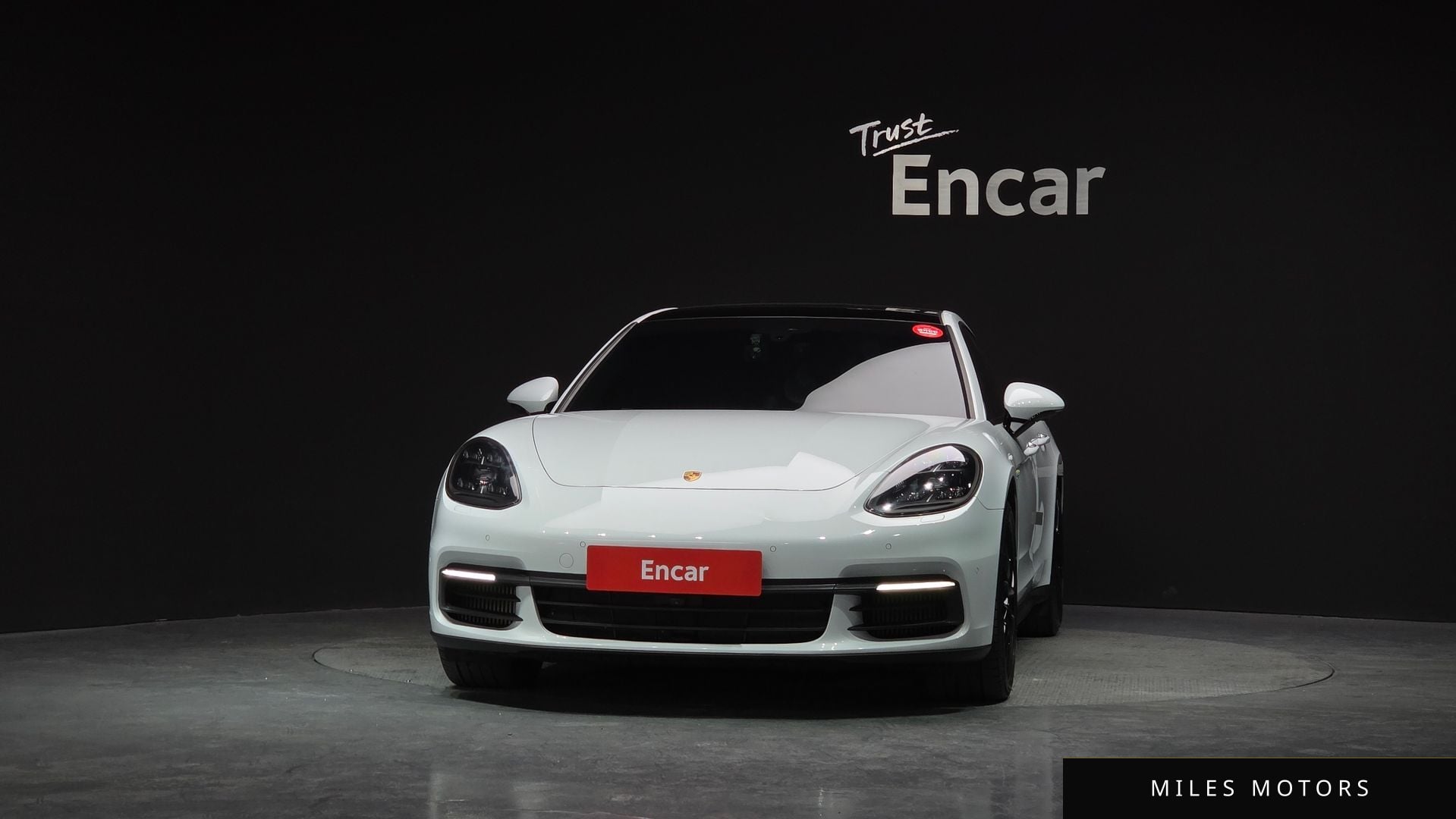 Porsche Panamera 2020 — миниатюра 3