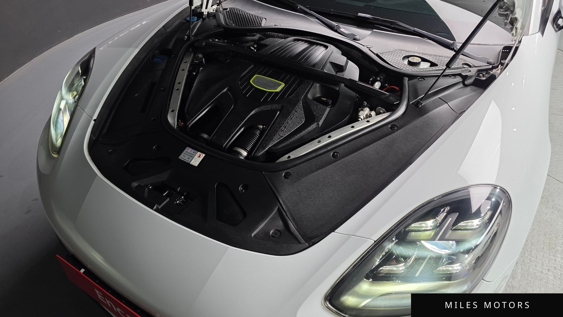 Porsche Panamera 2020 — миниатюра 6