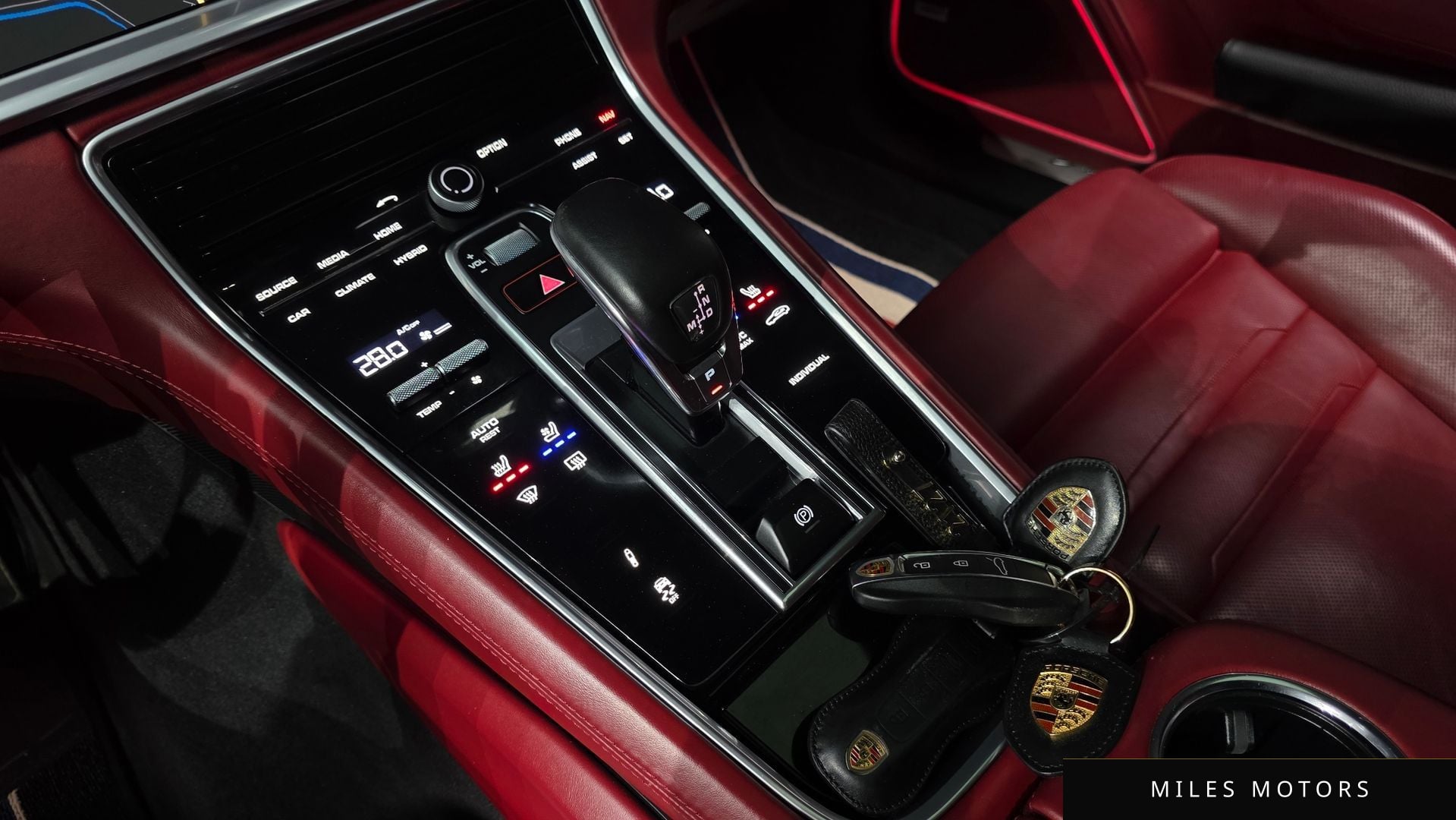 Porsche Panamera 2020 — миниатюра 9