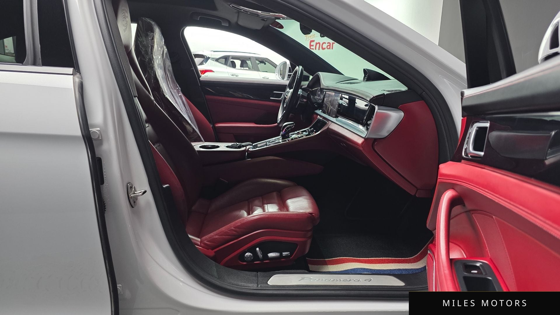 Porsche Panamera 2020 — миниатюра 11
