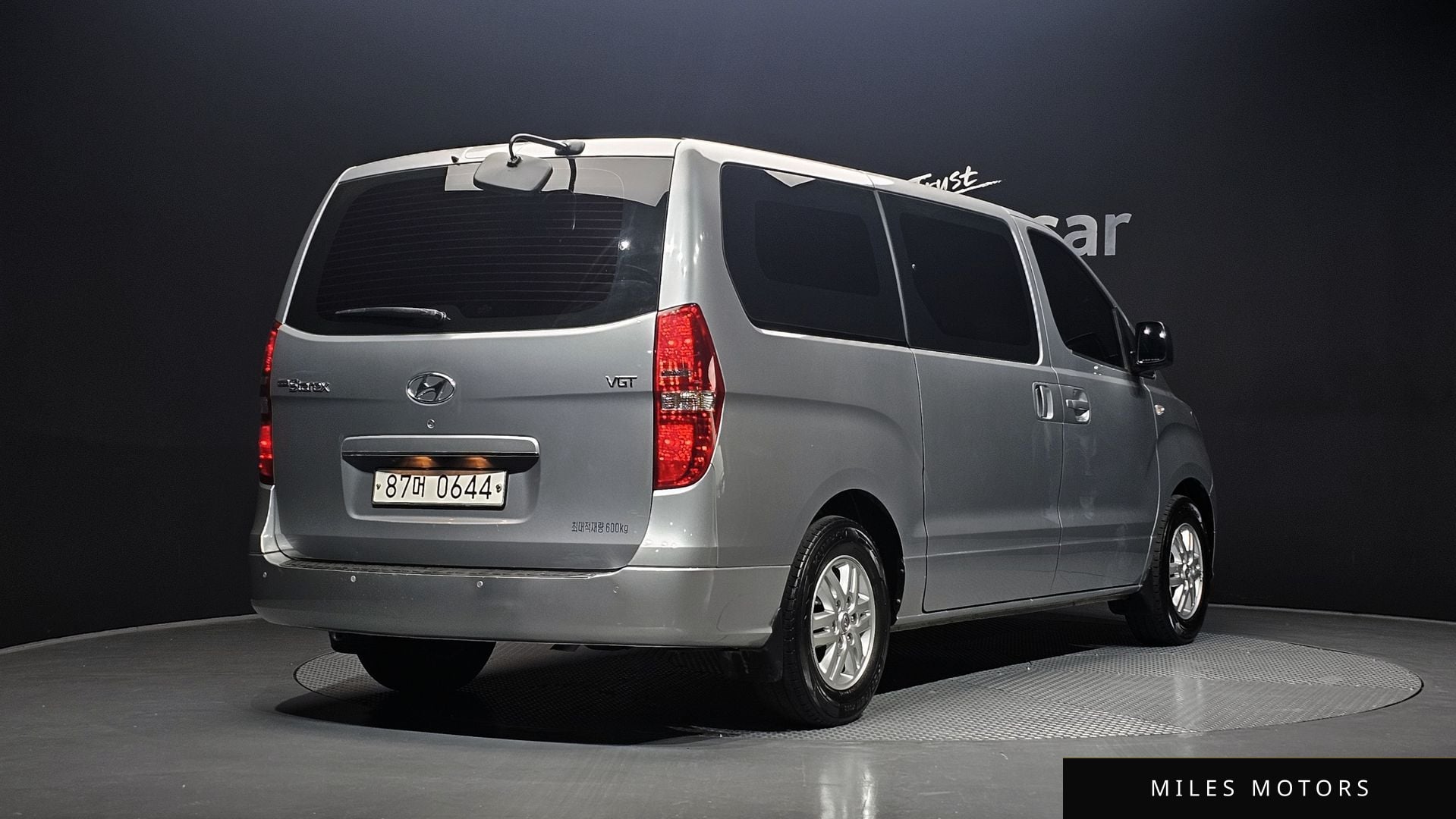 Hyundai Starex 2019 — миниатюра 2