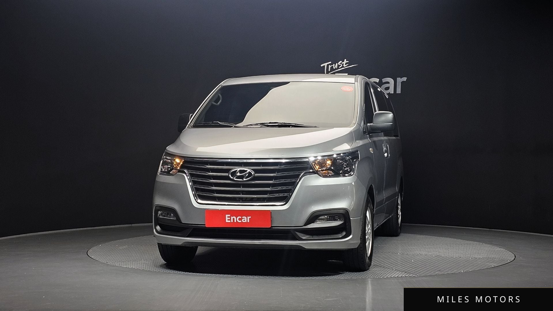 Hyundai Starex 2019 — миниатюра 3