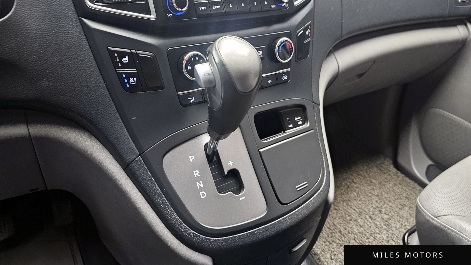 Hyundai Starex 2019 — миниатюра 9