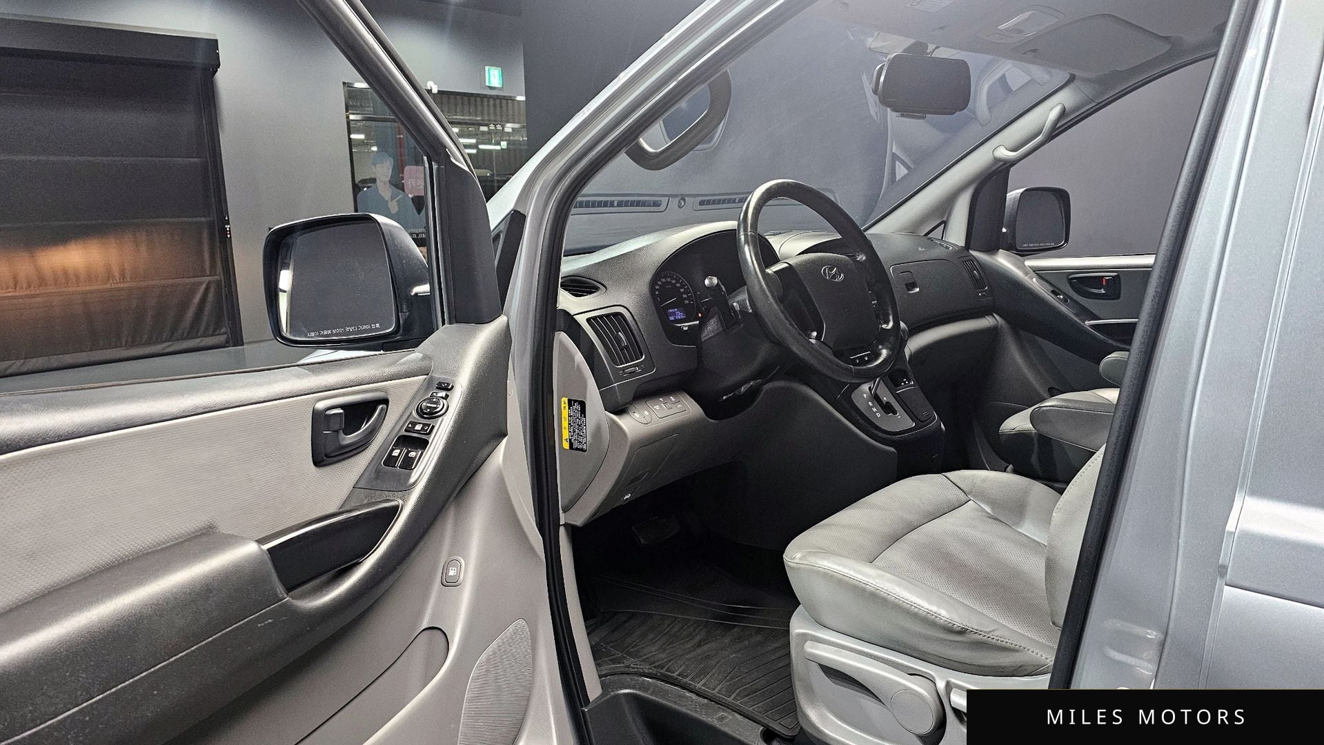 Hyundai Starex 2019 — миниатюра 11