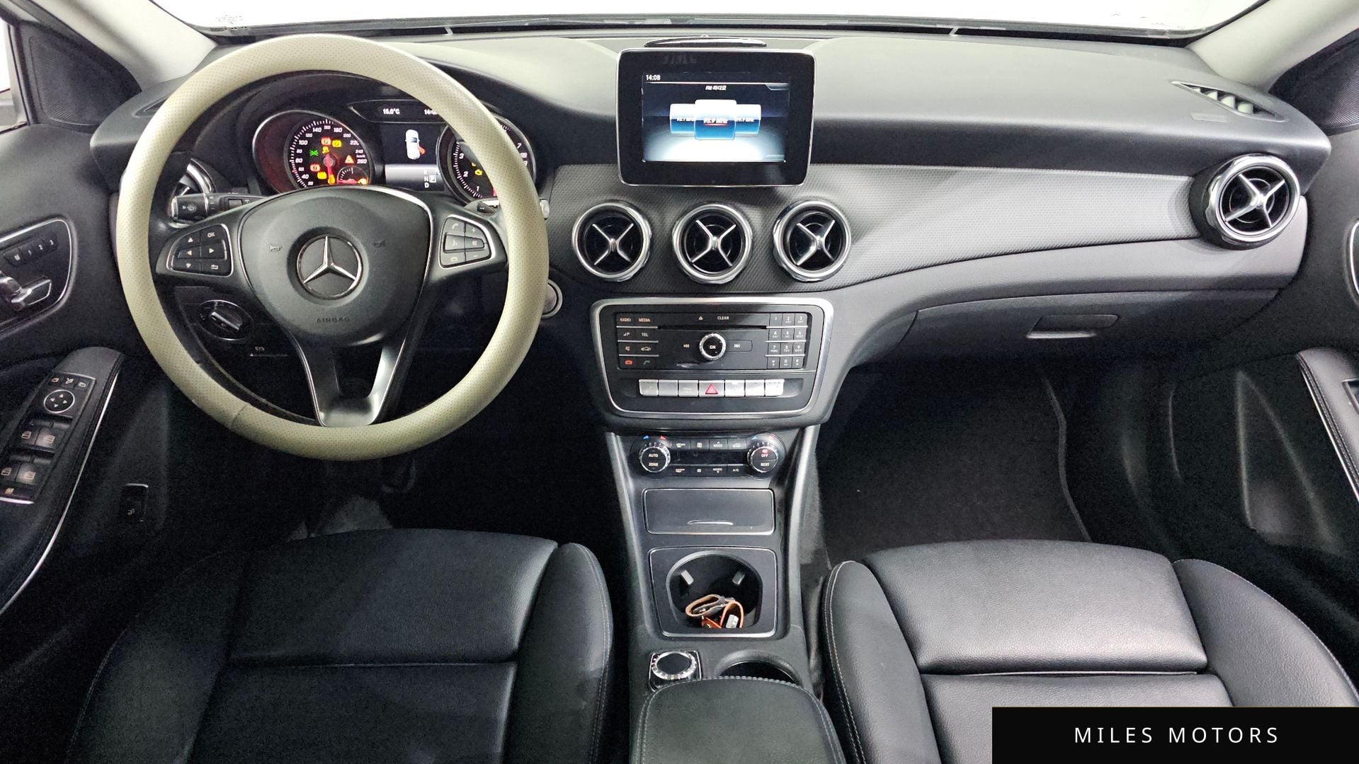 Mercedes-Benz GLA-Class X156 2019 — миниатюра 6