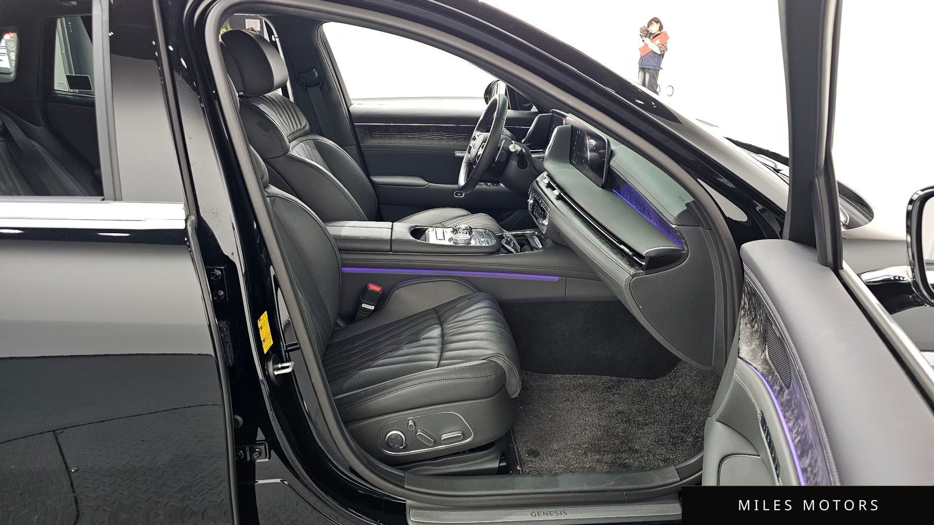 Genesis G90 (RS4) 2023 — миниатюра 11