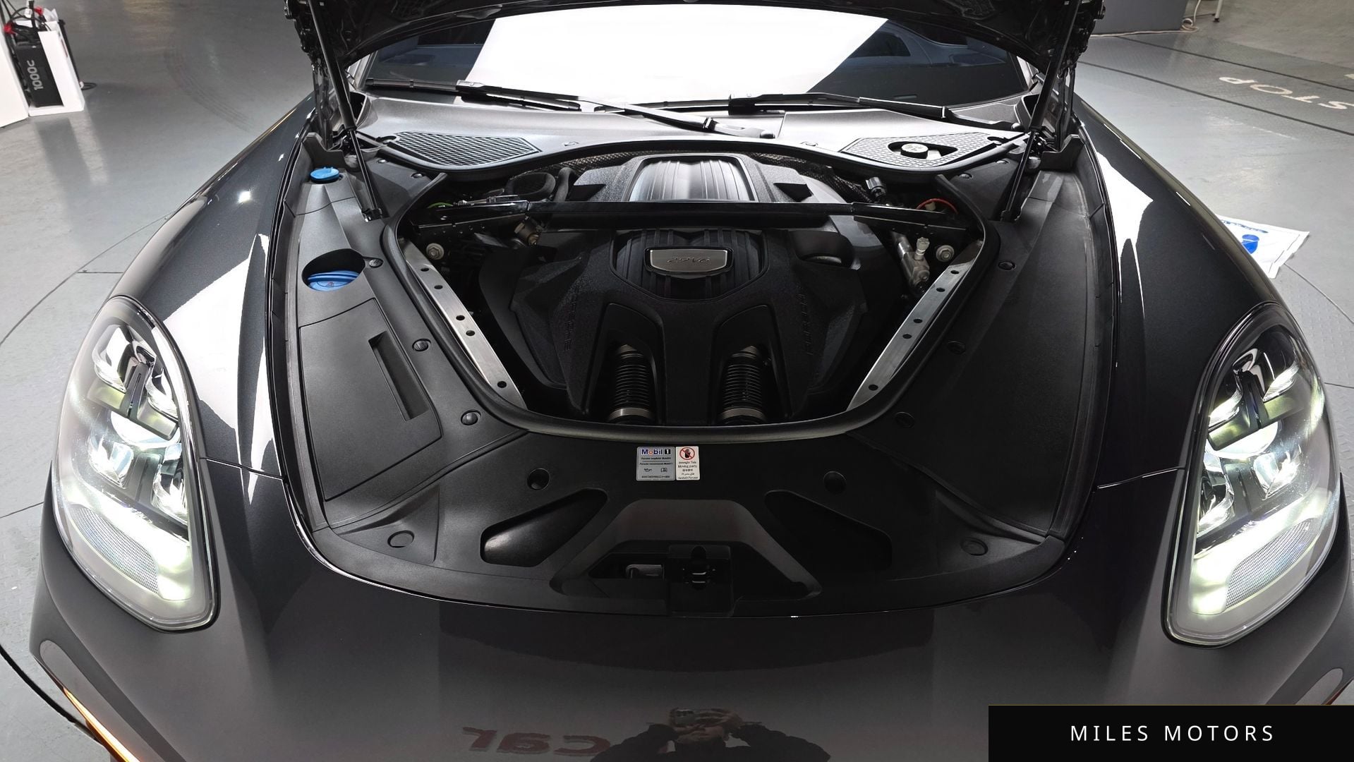 Porsche Panamera 2021 — миниатюра 5