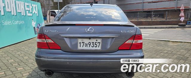 Лексус LS430 2005 — миниатюра 24