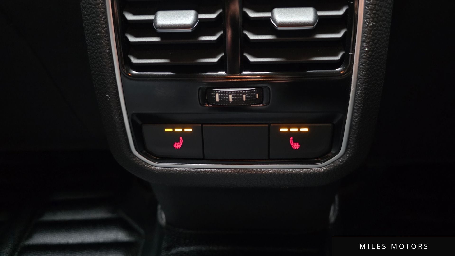 Volkswagen 뉴 파사트 2018 — миниатюра 19