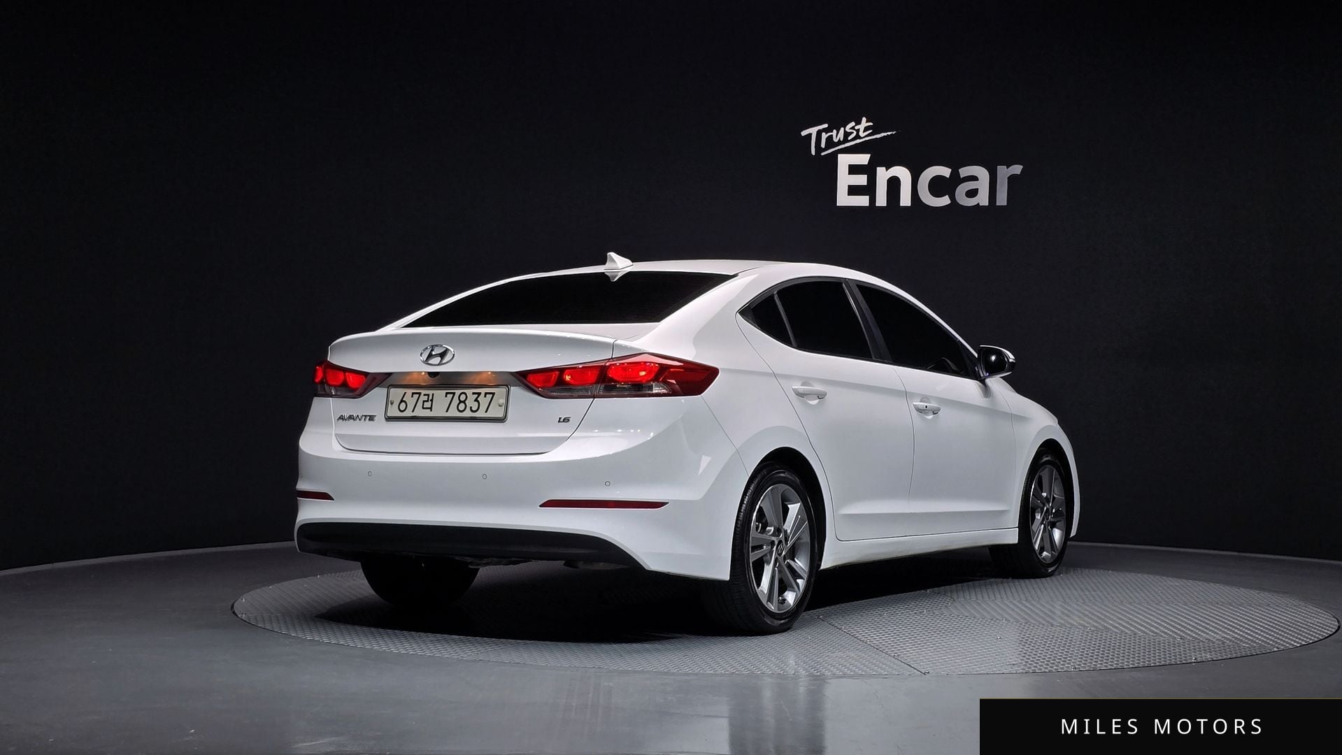 Hyundai AVANTE 2018 — миниатюра 2