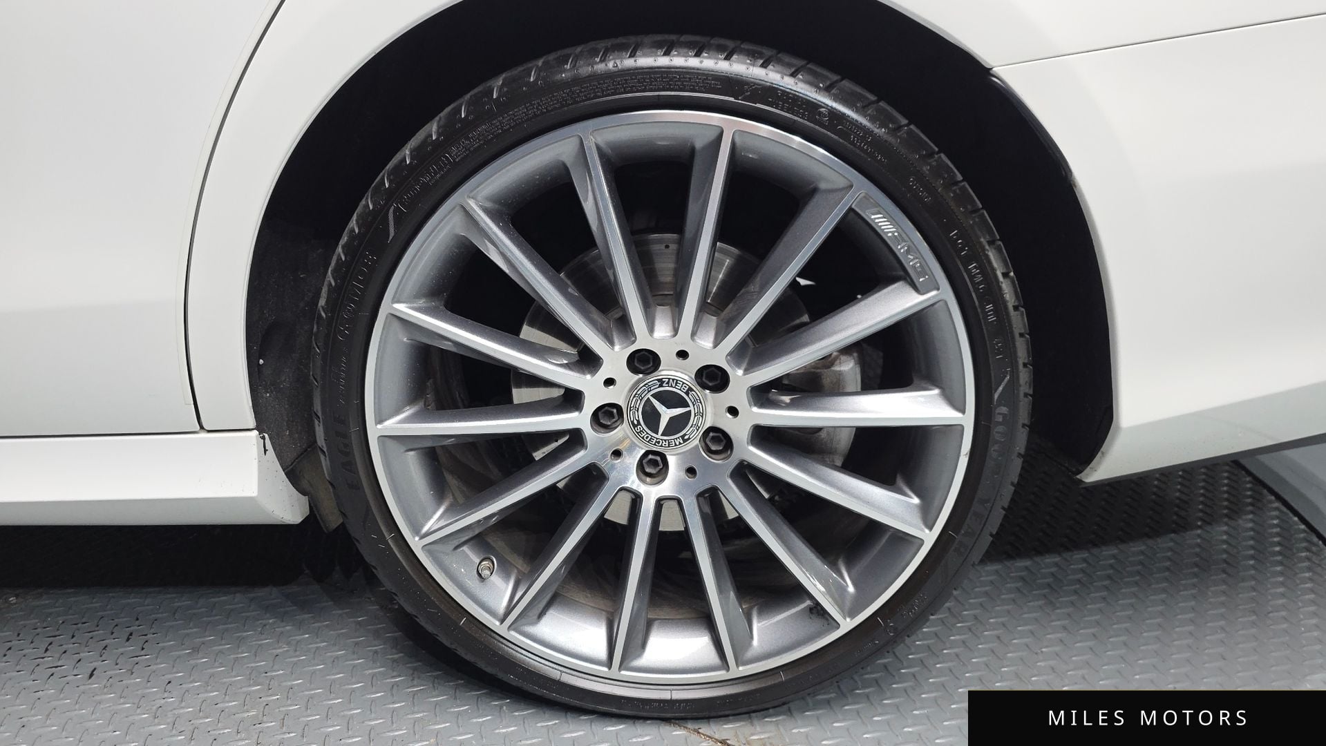 Mercedes-Benz E-클래스 W213 2022 — миниатюра 5