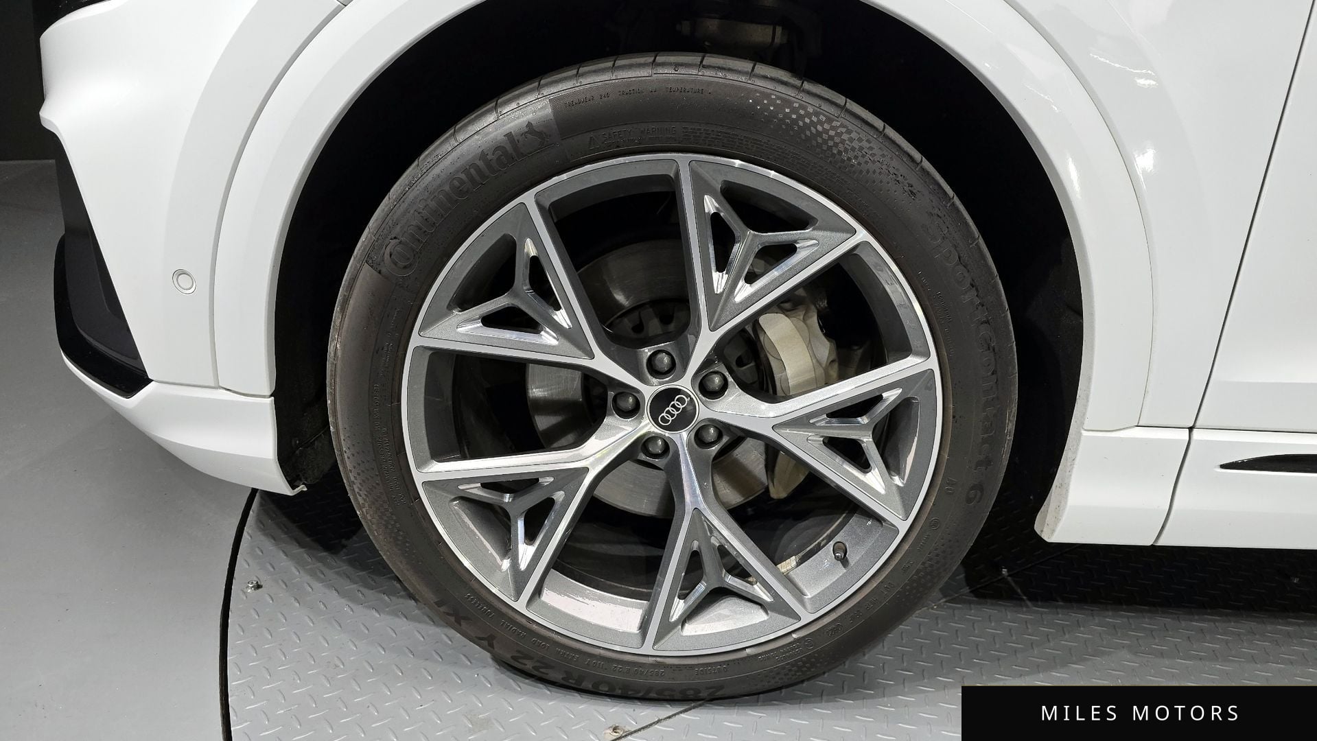 Audi Q8 (4M) 2023 — миниатюра 5