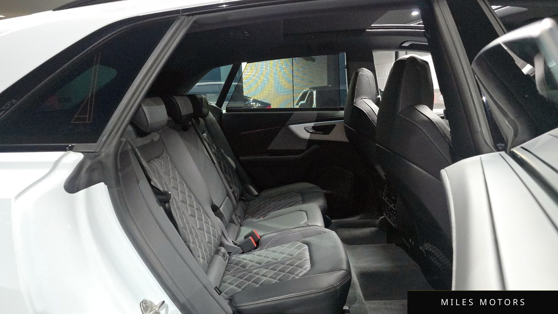 Audi Q8 (4M) 2023 — миниатюра 12