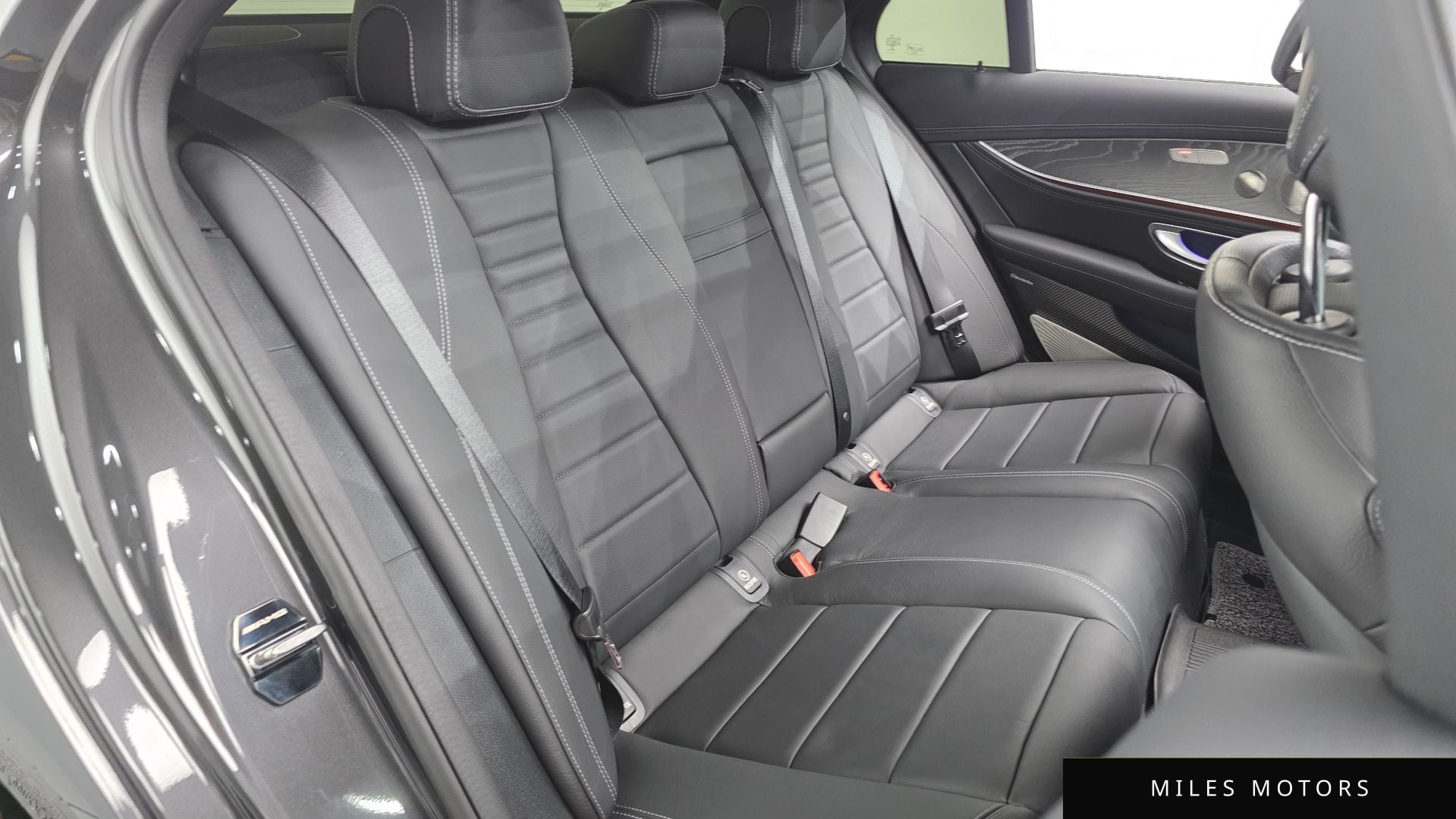Mercedes-Benz E-Class W213 2023 — миниатюра 12
