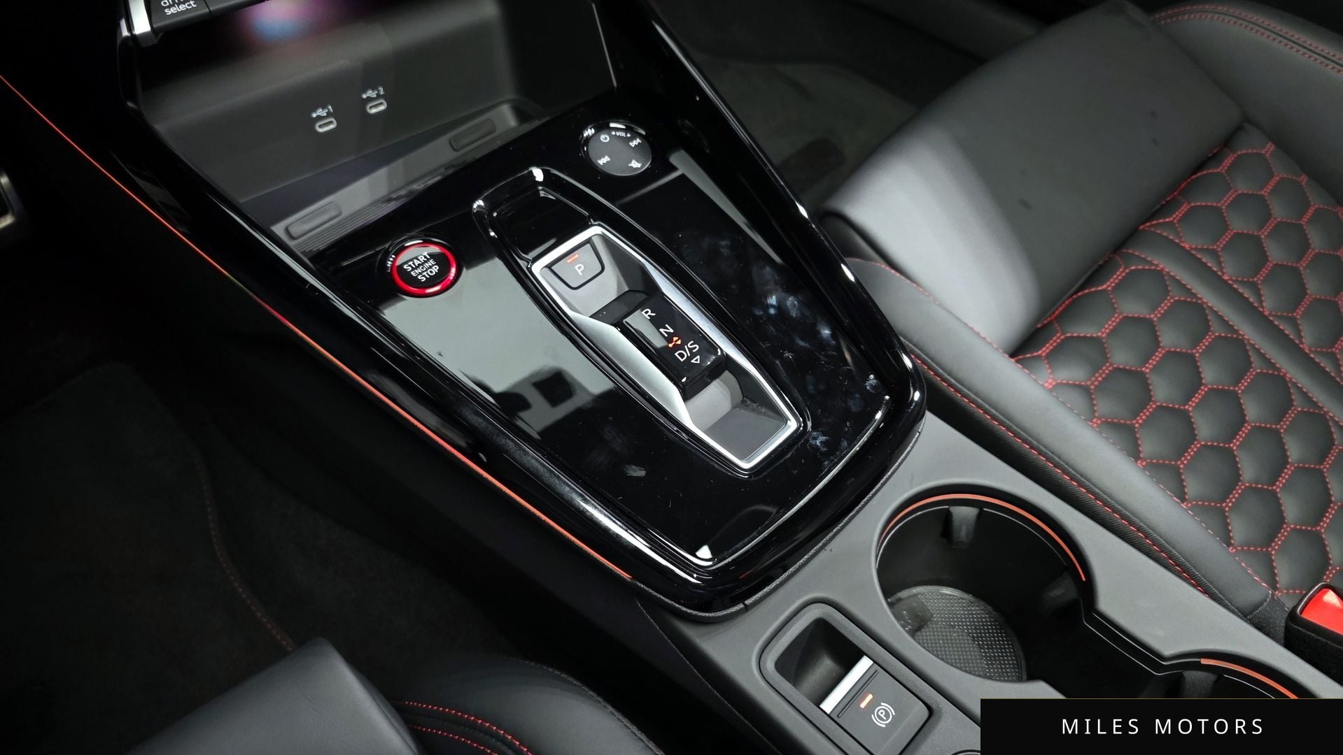 Audi RS3 (8Y) 2025 — миниатюра 9