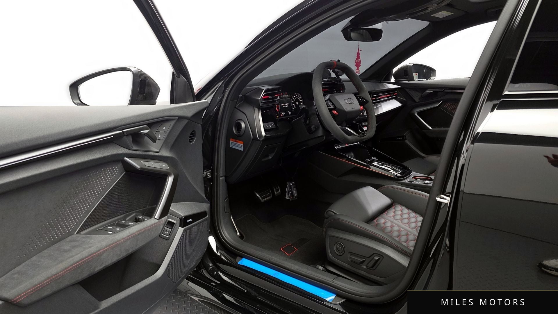 Audi RS3 (8Y) 2025 — миниатюра 10