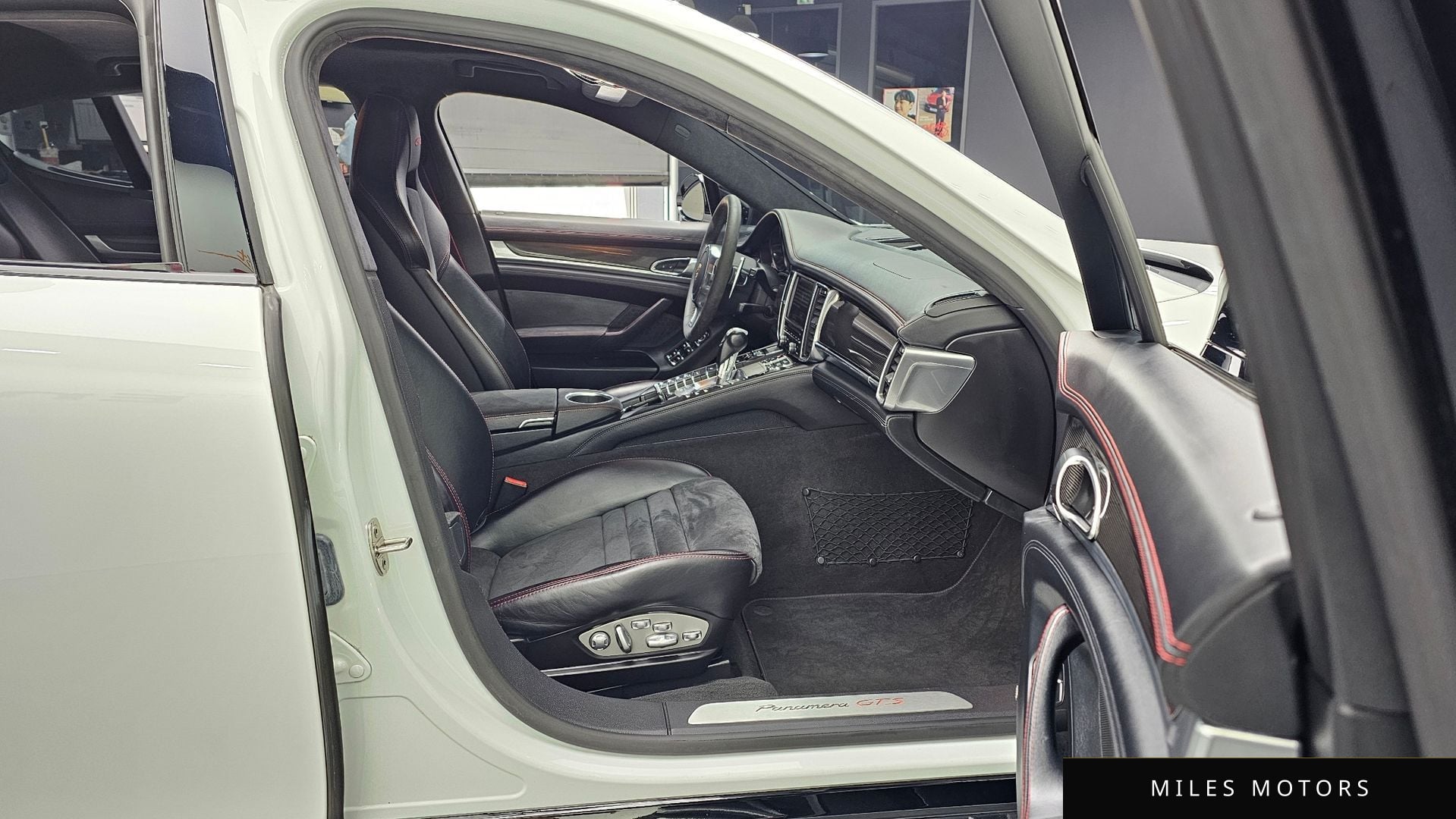 Porsche Panamera 2015 — миниатюра 11