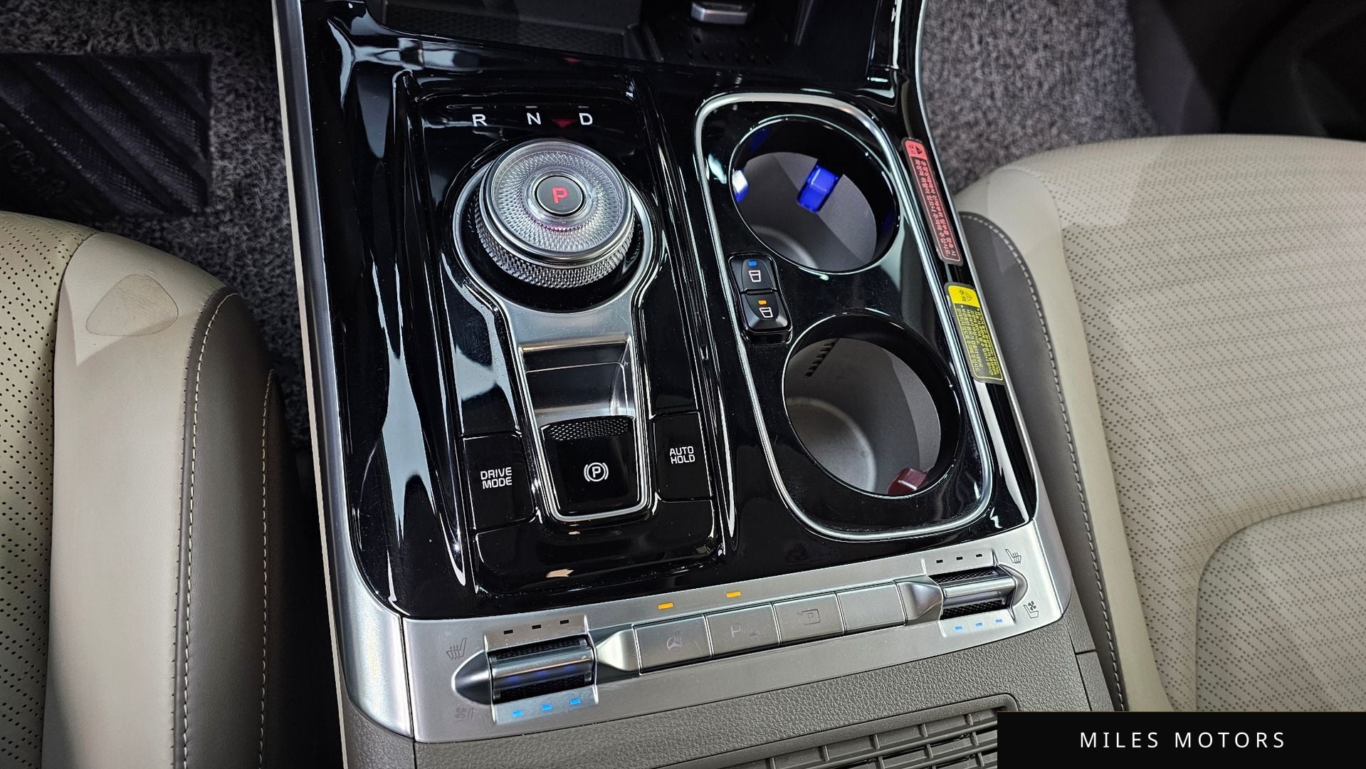 Kia Carnival 2021 — миниатюра 9