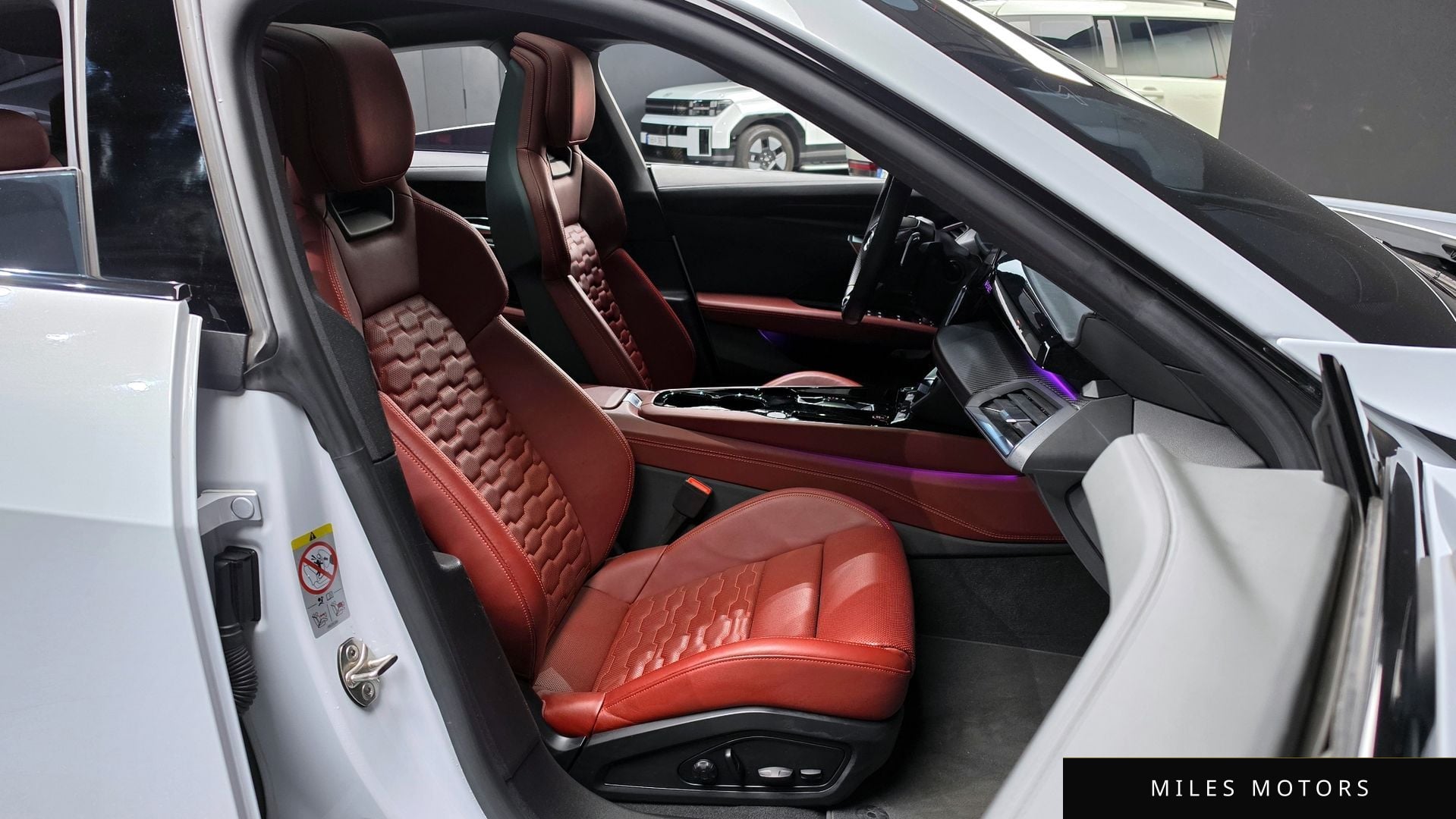 Audi e-트론 GT 2022 — миниатюра 10