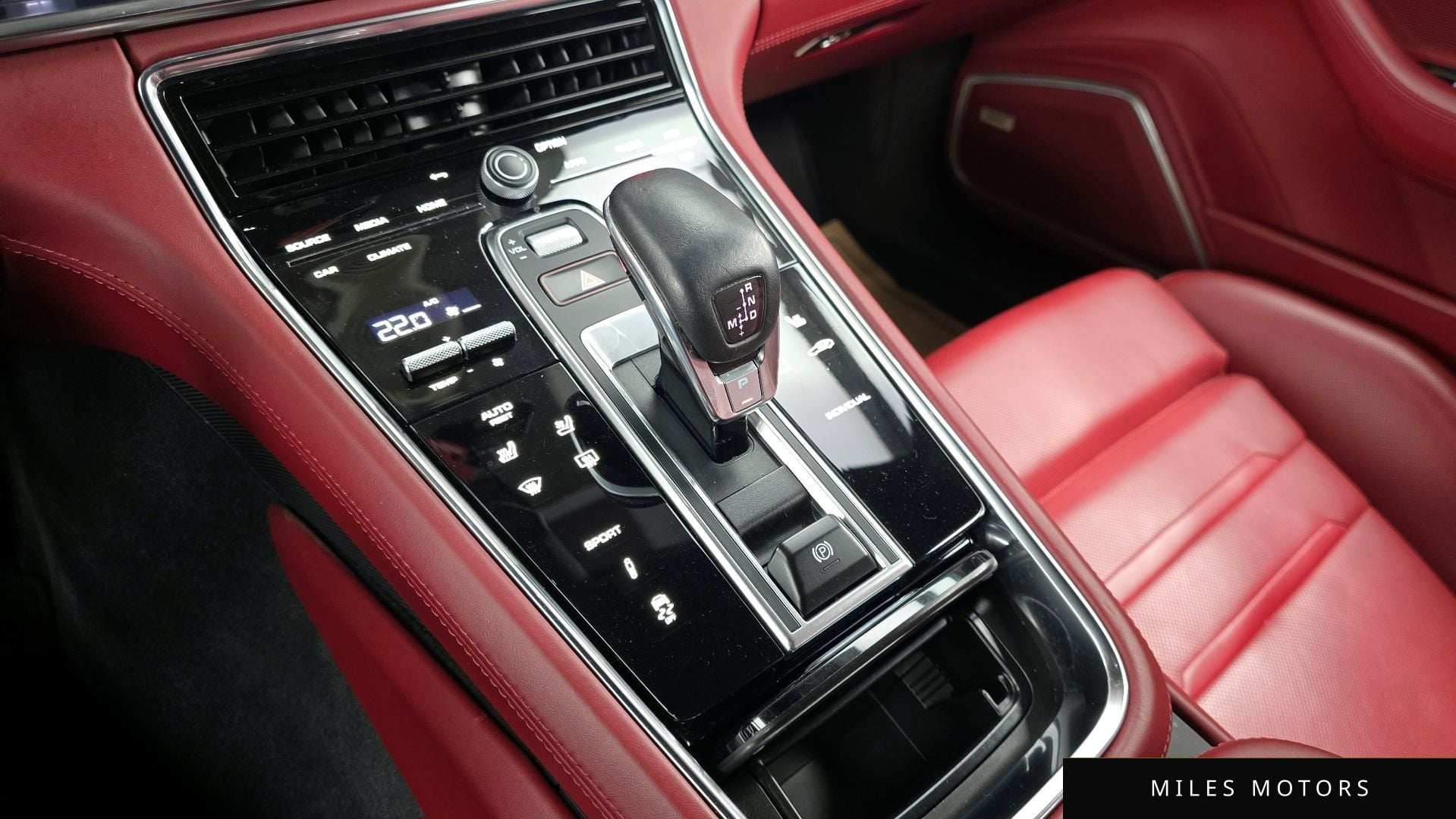 Porsche 파나메라 (971) 2021 — миниатюра 8