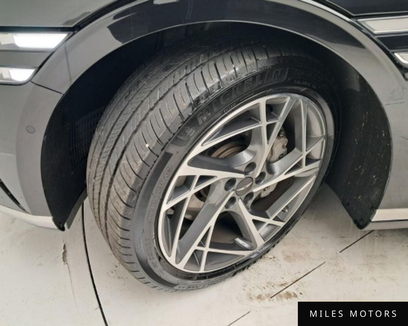 Genesis G90 (RS4) 2023 — миниатюра 6
