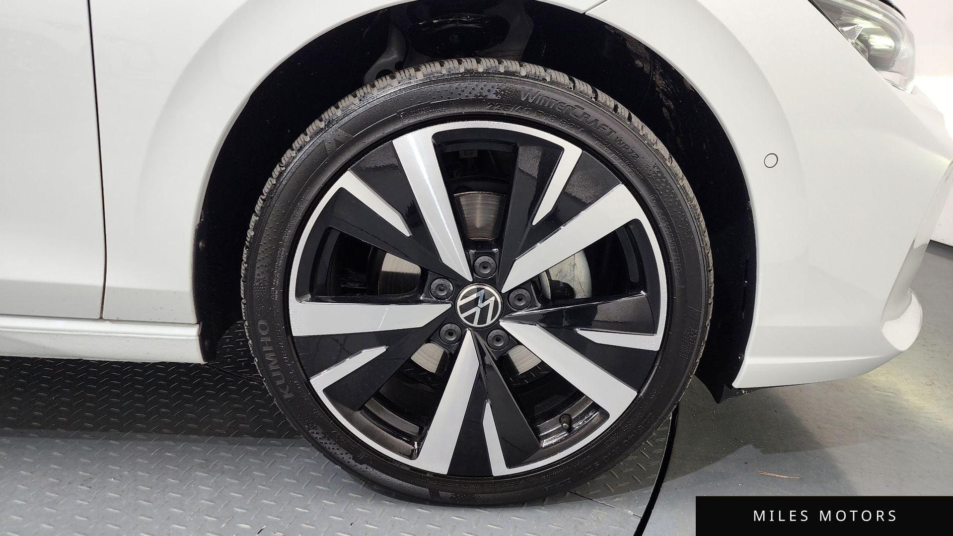 Volkswagen 골프 2025 — миниатюра 5