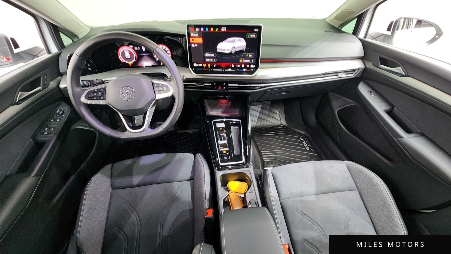 Volkswagen 골프 2025 — миниатюра 7
