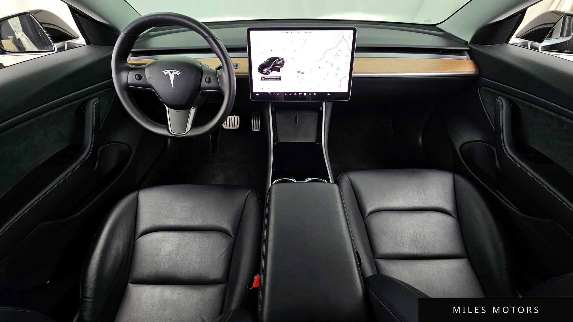 Tesla 모델 3 2020 — миниатюра 7