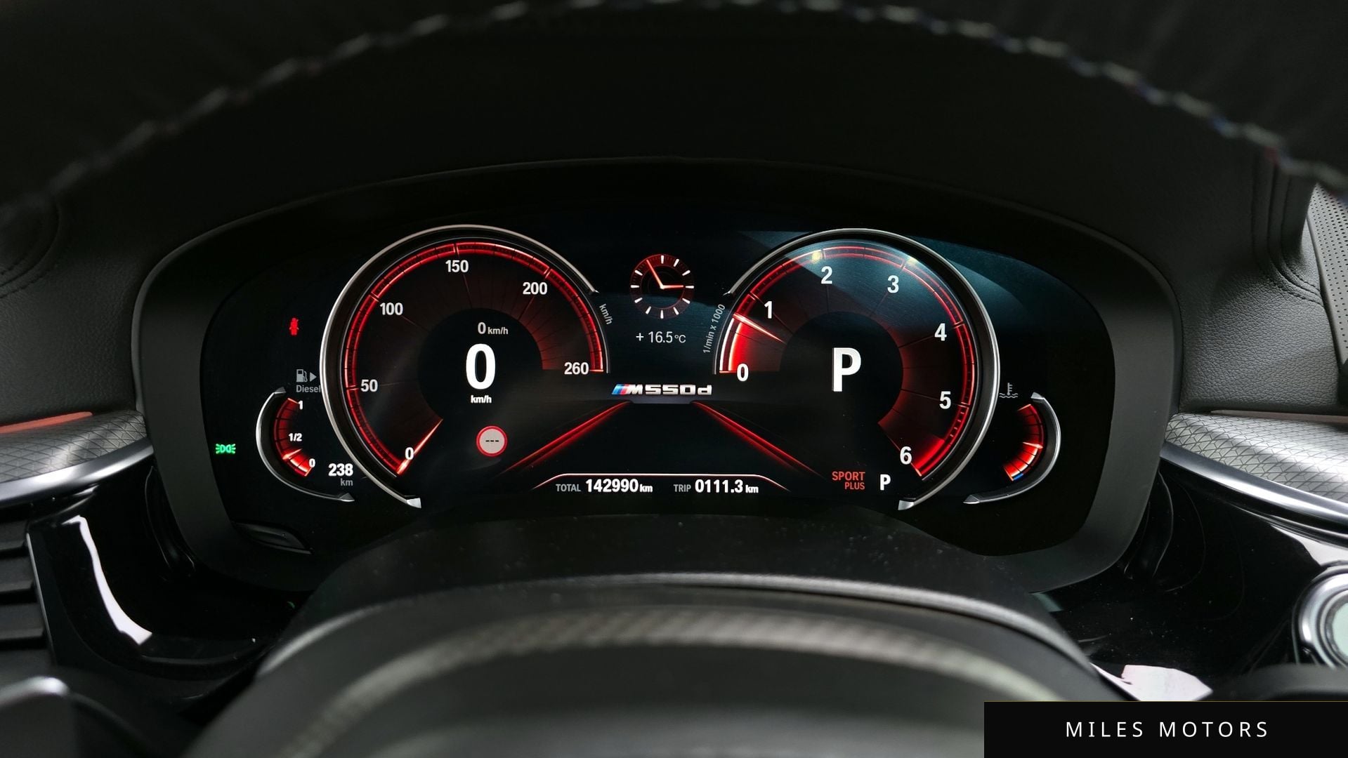 BMW 5 Series (G30) 2018 — миниатюра 8
