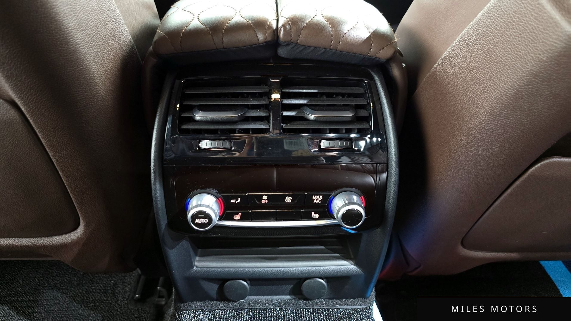 BMW 5 Series (G30) 2018 — миниатюра 19