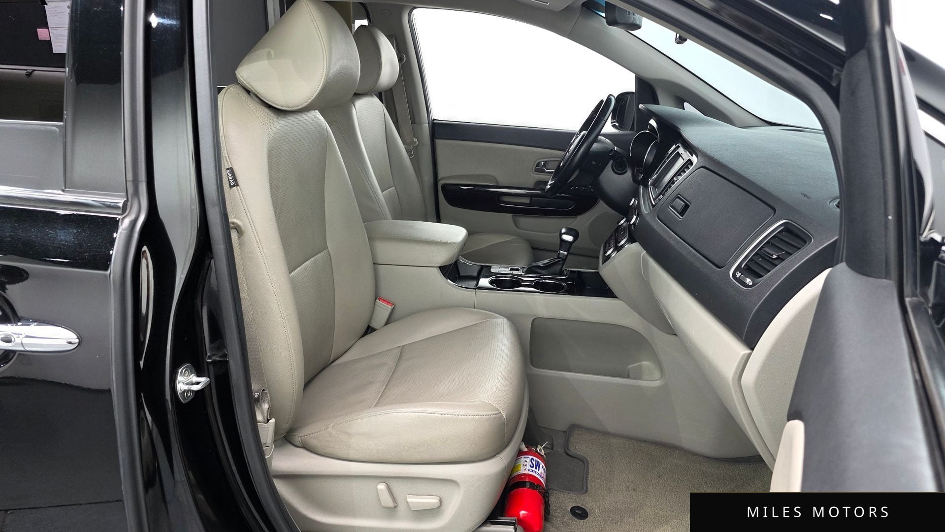 Kia Canival 2019 — миниатюра 10
