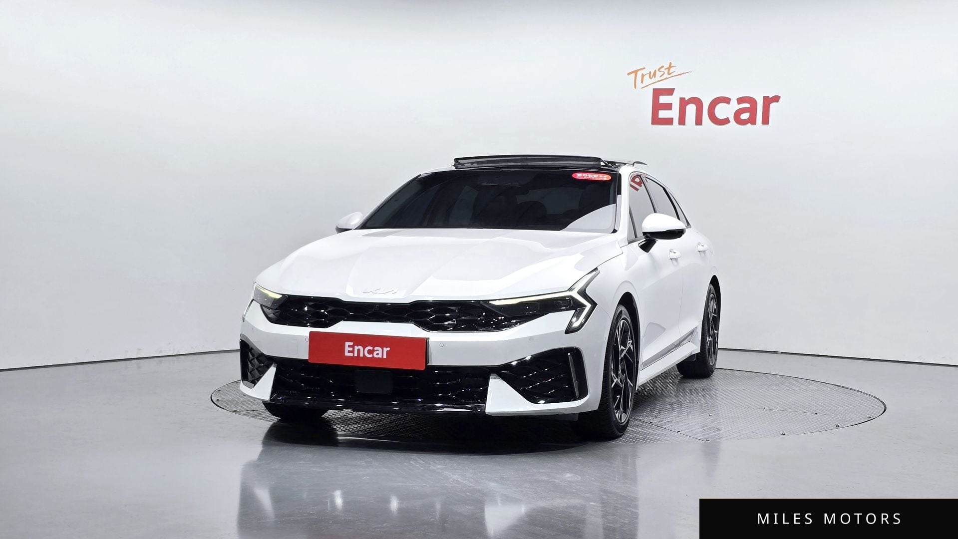 Kia K5 2025 — миниатюра 2