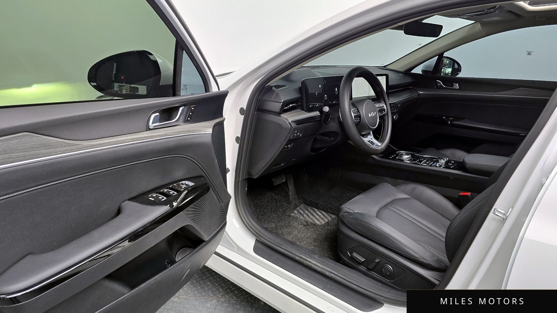 Kia K5 2025 — миниатюра 11