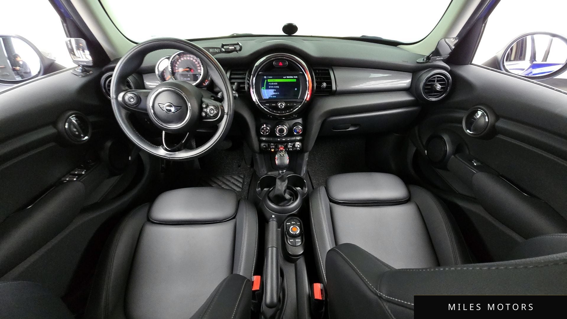 MINI Cooper 2019 — миниатюра 7