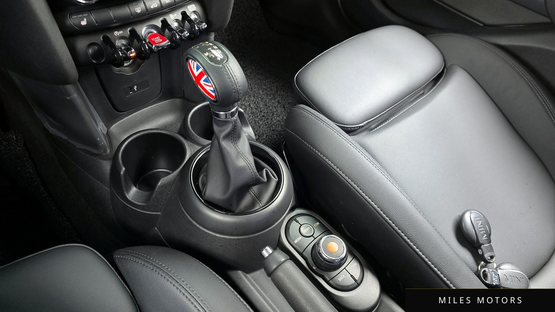 MINI Cooper 2019 — миниатюра 9